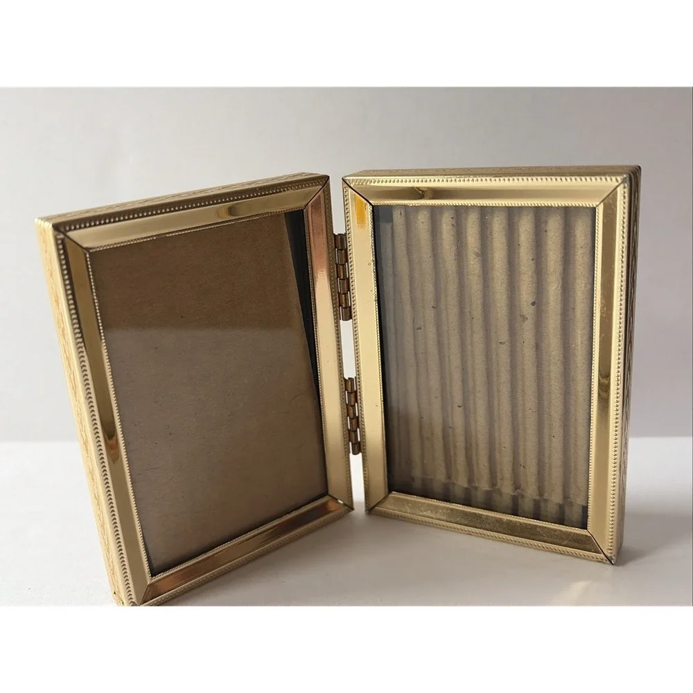 Vintage  Ornate Brass Gold Tone Metal Bi Fold 3.5x 5